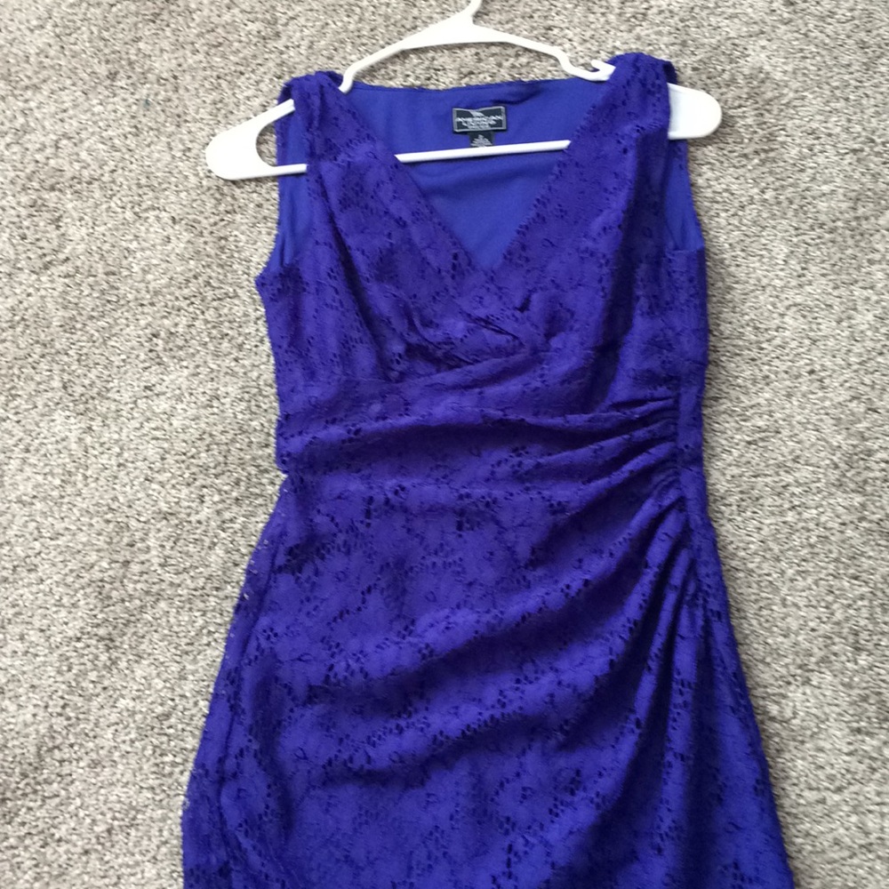 American Living lined lace dress. Length 37 inch.